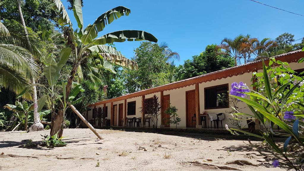 Yucca Beachfront Hotel Puerto Viejo de Talamanca Exterior foto